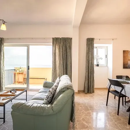 Direct Sea View 3 Bedroom Apartment Including Ps5 Apartment Sliema