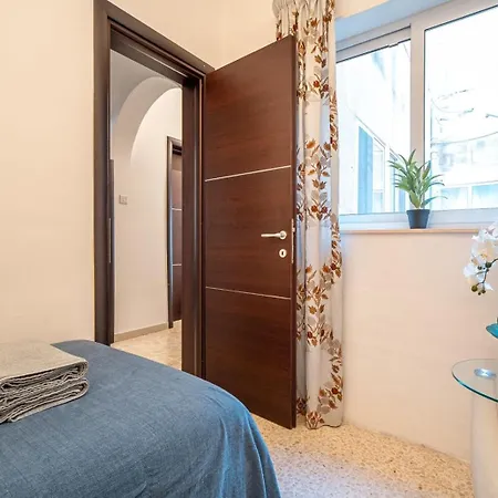 Apartment Direct Sea View 3 Bedroom Apartment Including Ps5 Sliema